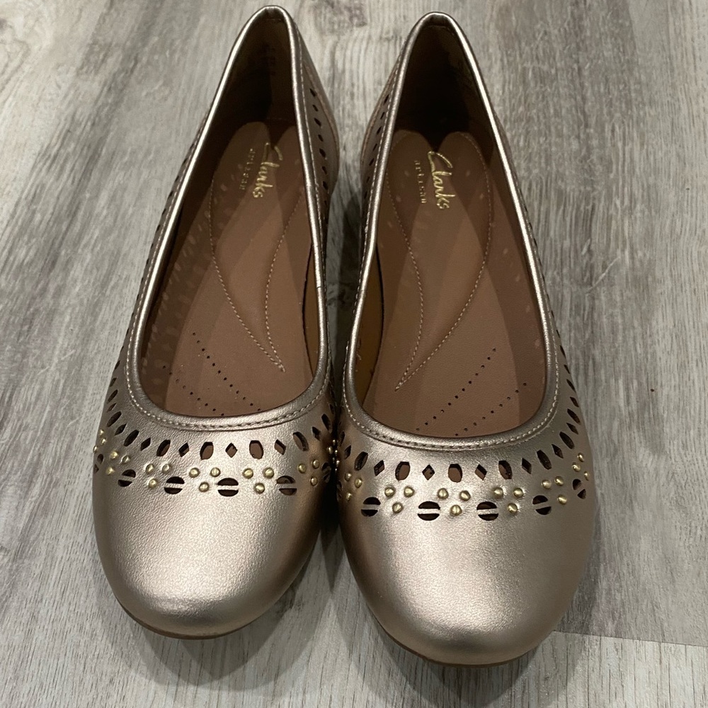 Clarks Artisan Studded Flats